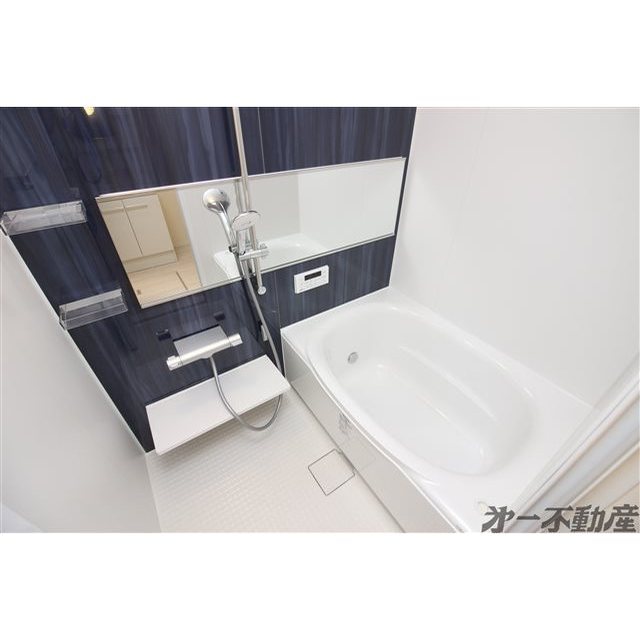 バス・シャワールーム　バス