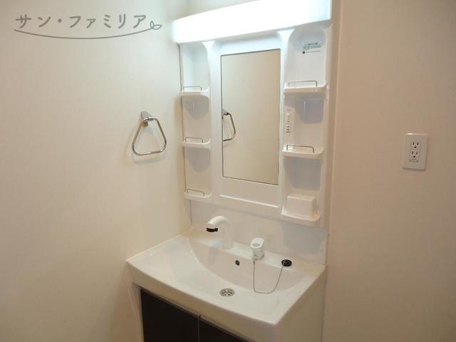 洗面設備　同一物件別部屋写真