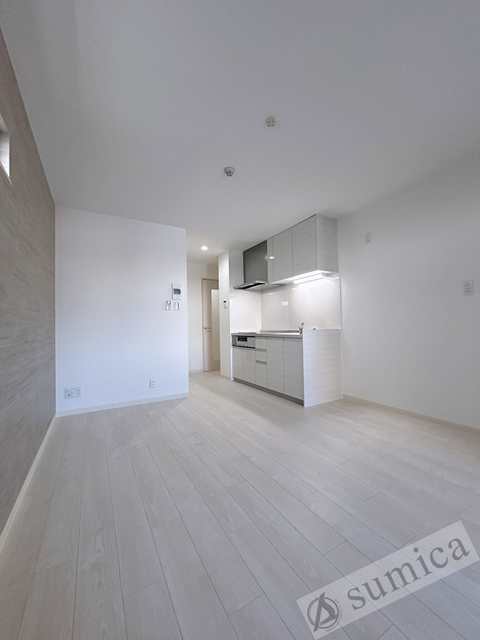 居室・リビング　使い勝手のいいリビングですね♪♪