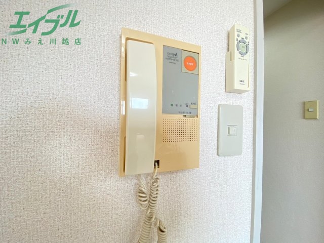 セキュリティ　同物件別部屋の写真です