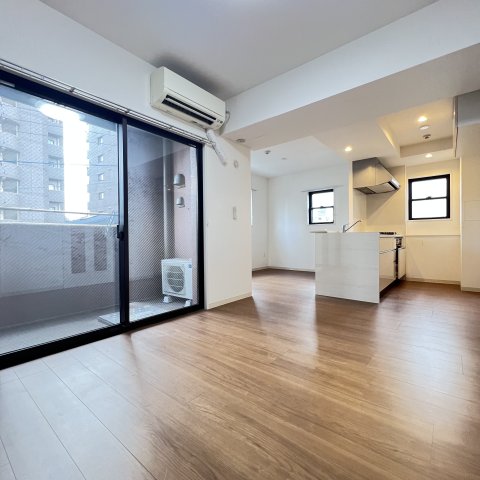 居室・リビング　同仕様タイプです