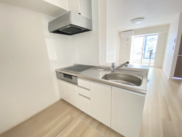 キッチン　システムキッチン