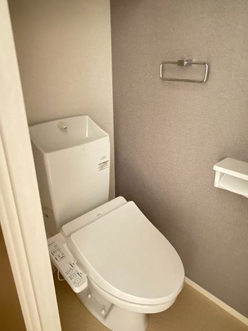 トイレ　シャワー付トイレ