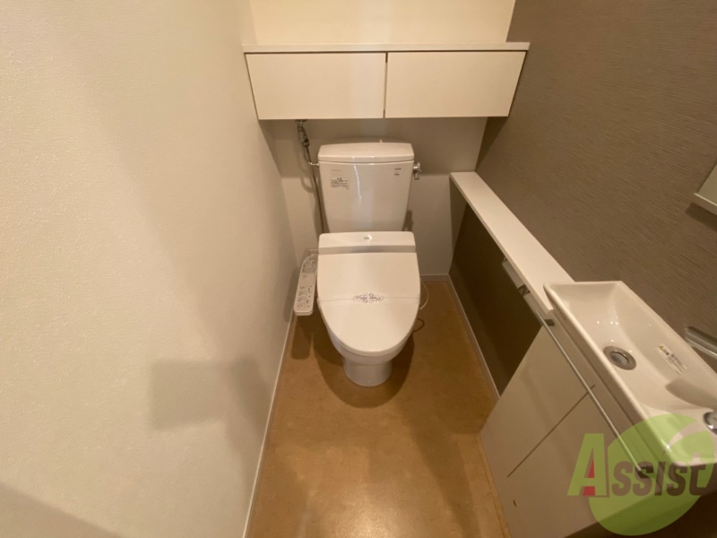 トイレ　こちらはトイレです。清潔感があり、安心して使用できます。