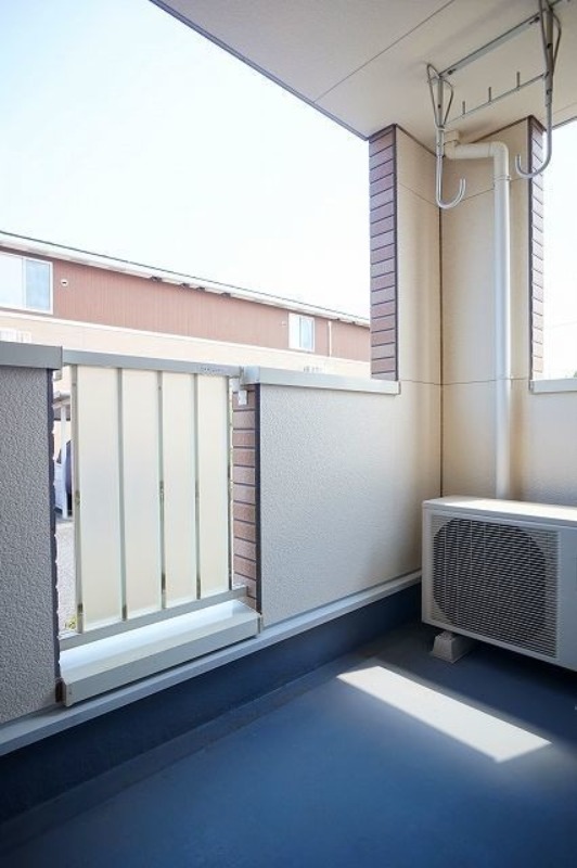 バルコニー　図面と現状に相違がある場合には現状を優先