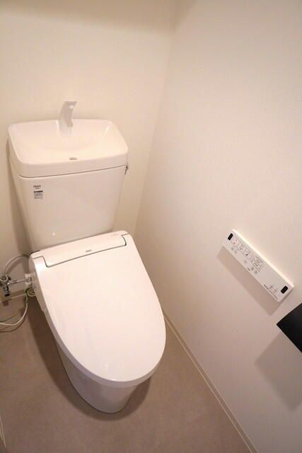 トイレ　落ち着いたトイレです