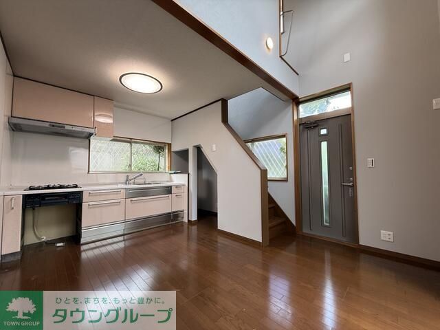 居室・リビング　★お部屋探しは株式会社タウンハウジング東京まで★