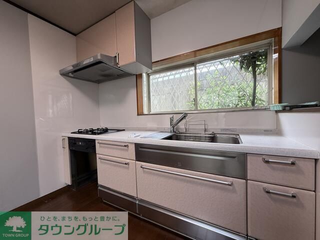 キッチン　★お部屋探しは株式会社タウンハウジング東京まで★