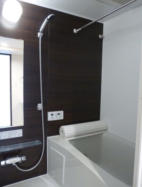 バス・シャワールーム　バスルーム