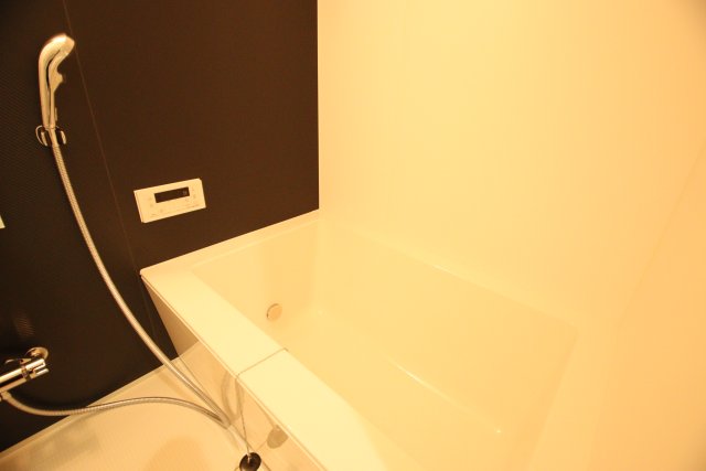 バス・シャワールーム　※他の号室の参考写真です※