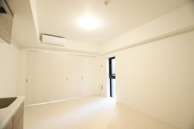 居室・リビング　※他の号室の参考写真です※