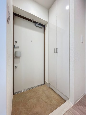 玄関　☆広々とした玄関☆