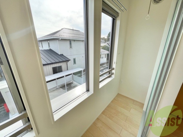 バルコニー　バルコニーはありませんが、インナーテラスはございます！！