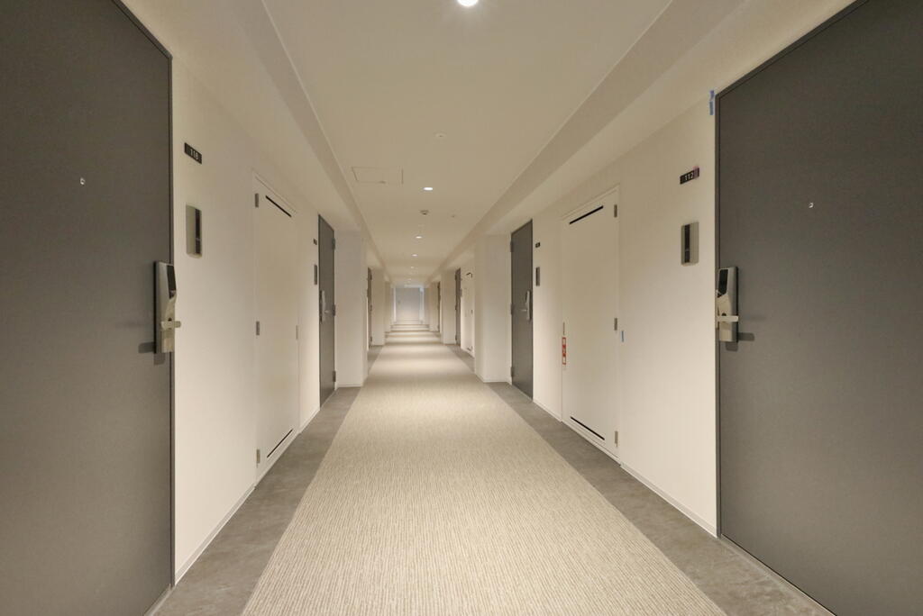 ロビー　共用廊下