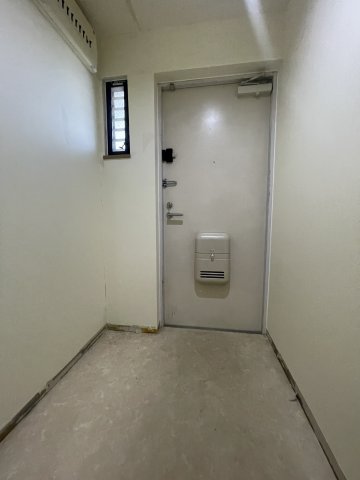 玄関　エスペラールトーエイ　玄関