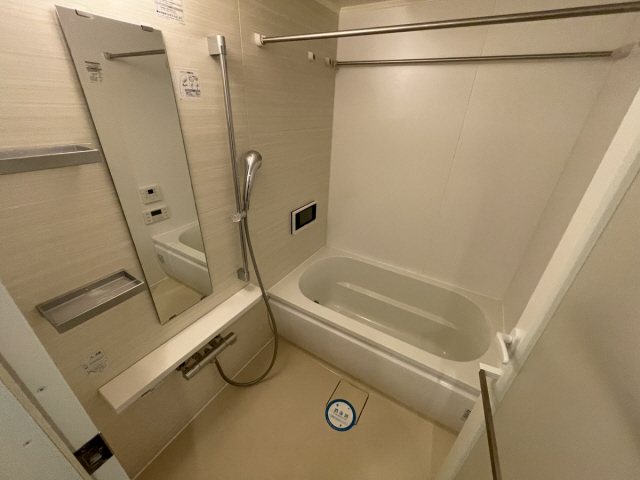 バス・シャワールーム　洋室