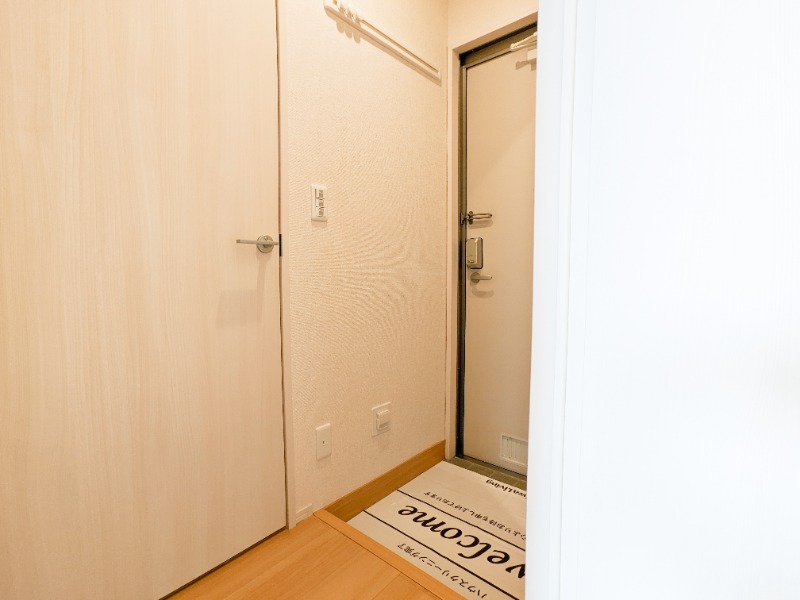 玄関　図面と現状に相違がある場合には現状を優先