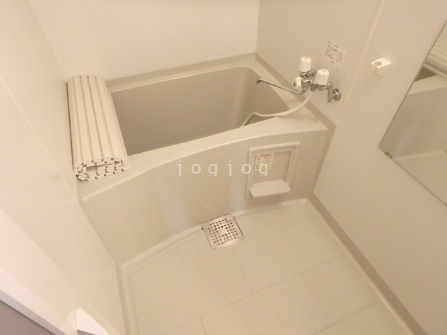 バス・シャワールーム　風呂