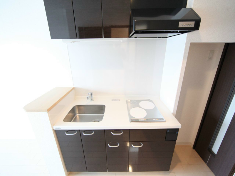 キッチン　システムキッチン（ＩＨ2口コンロ付）