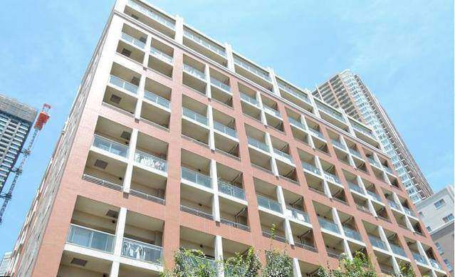 建物外観　オートロック付き