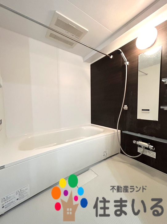 バス・シャワールーム　※同物件の参考写真です。