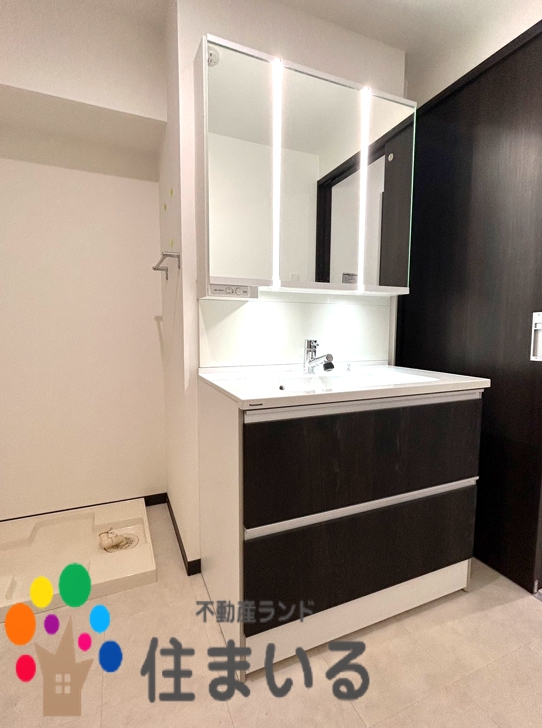 洗面設備　※同物件の参考写真です。