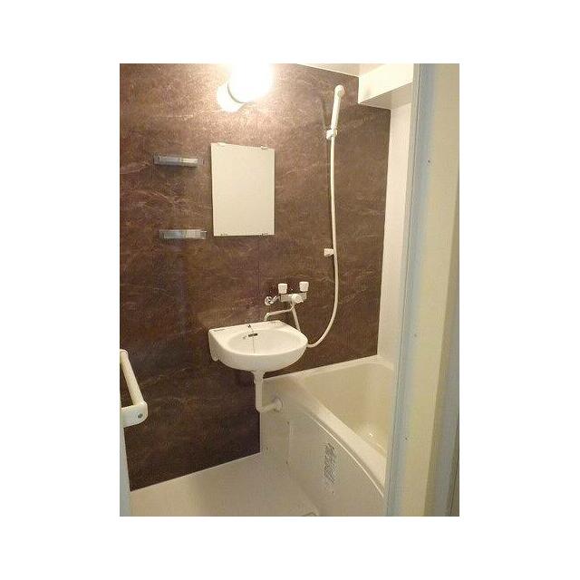 バス・シャワールーム　浴室　※前回募集時2020年8月の写真