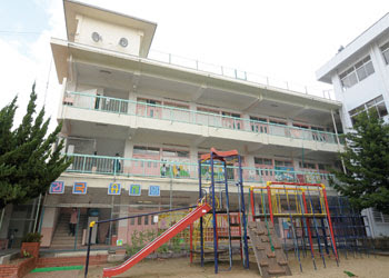 幼稚園・保育園　建国幼稚園（幼稚園・保育園）まで405m