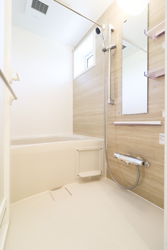 バス・シャワールーム　面と現状に相違がある場合には現状を優先