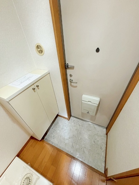 玄関　別部屋参考写真