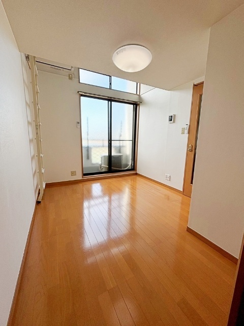 居室・リビング　別部屋参考写真