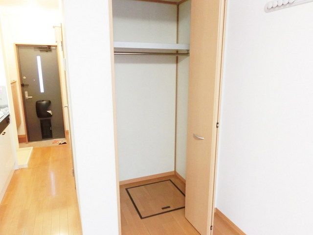 収納　★収納はクローゼットタイプです★