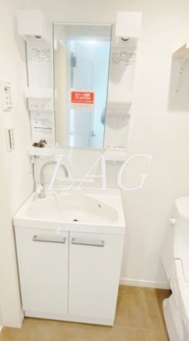 洗面設備　独立洗面台です。