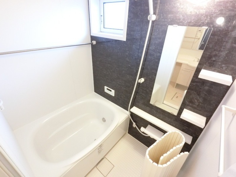 バス・シャワールーム　図面と現状に相違がある場合には現状を優先