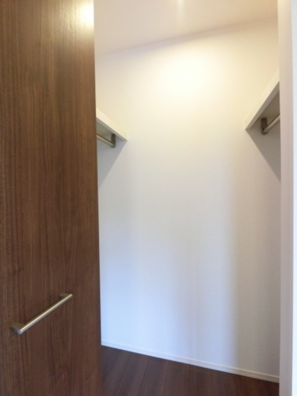 収納　図面と現状に相違がある場合には現状を優先