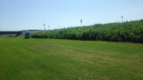 公園　藻川河川敷緑地（公園）まで878m