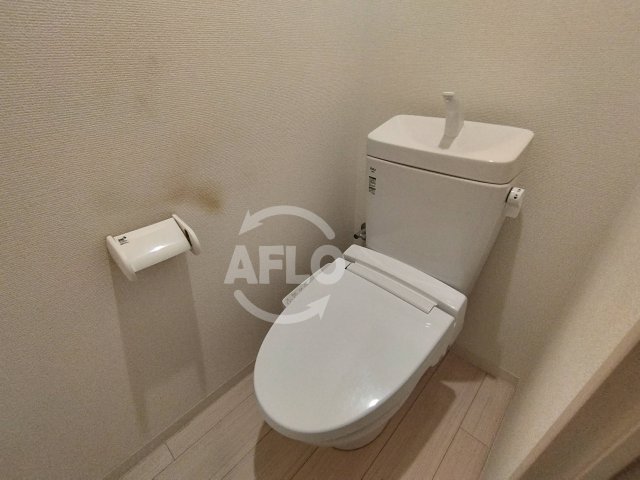 トイレ　プリマルーチェ大正　トイレ