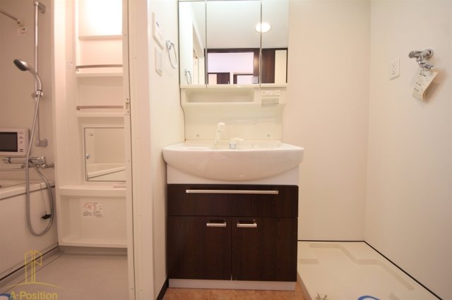 洗面設備　ビエラコート天神橋