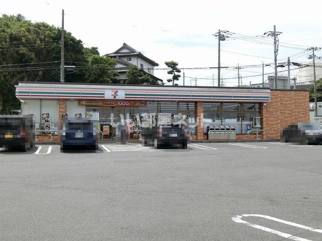 コンビニ　セブンイレブン 日立港前店（コンビニ）まで1315m
