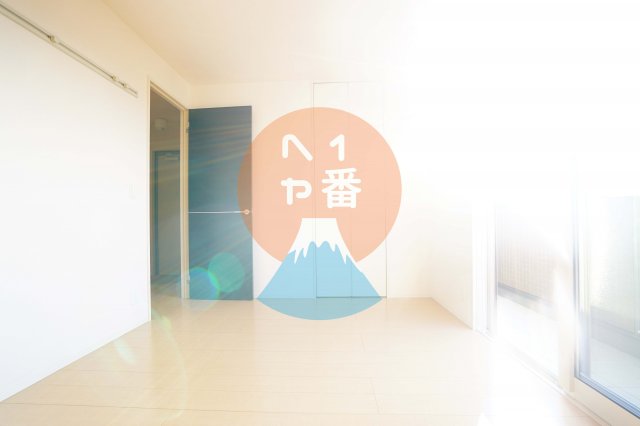 居室・リビング　メインのお部屋