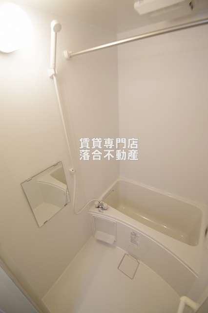 バス・シャワールーム　浴室乾燥機付き♪落ち着いた空間のお風呂