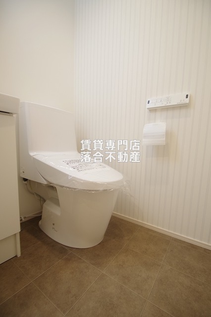 トイレ　ウォシュレット付き♪