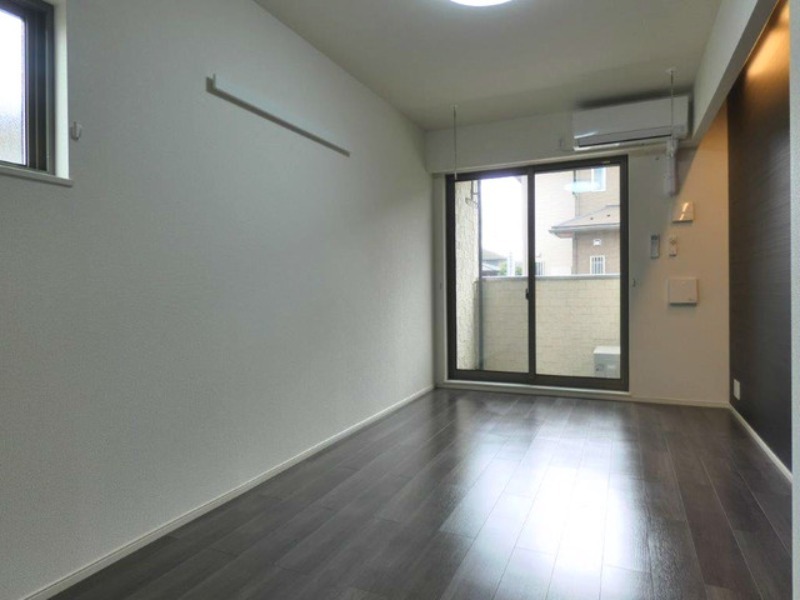 居室・リビング　図面と現状に相違がある場合には現状を優先