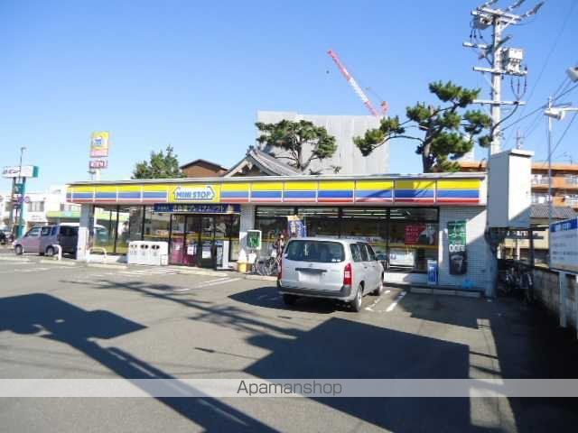 コンビニ　ミニストップ（コンビニ）まで87m