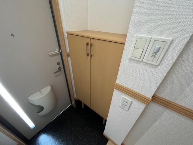 玄関　シューズボックス