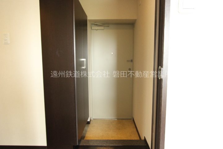 玄関　201のお写真