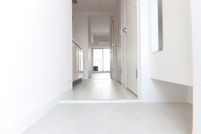 玄関　※別室の参考写真の為、現況優先です。