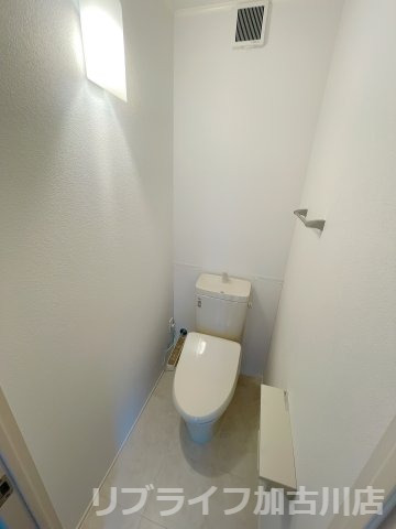 トイレ　写真は202　左右反転