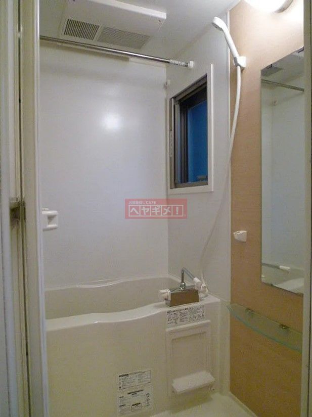 バス・シャワールーム　洗面