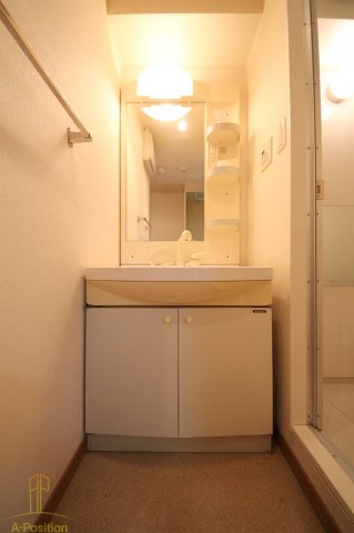 洗面設備　ラナップスクエア東梅田